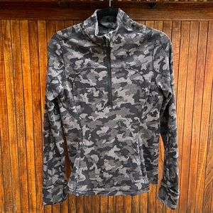 Lululemon rulu half zip VGUC